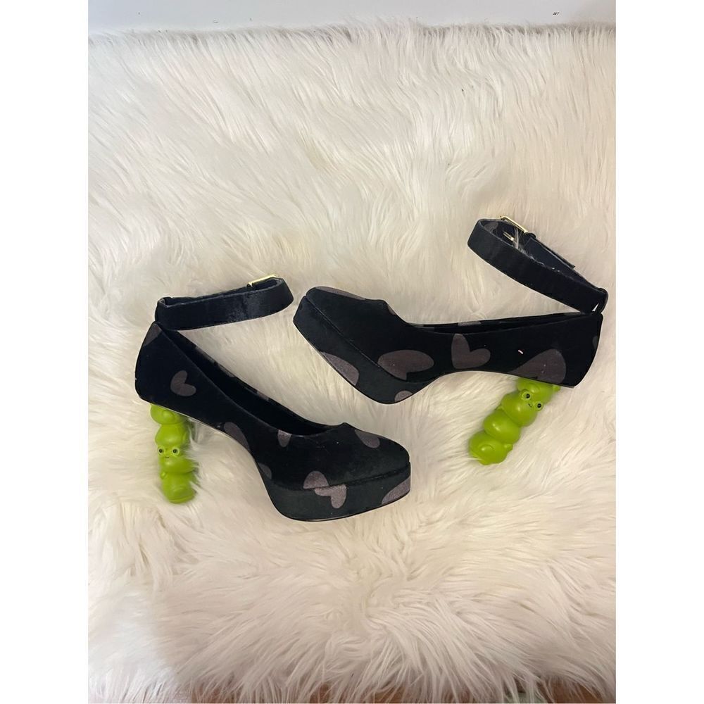 Pocketbean Retro Funky Black Heart Print Froggy Heel Shoes 9
